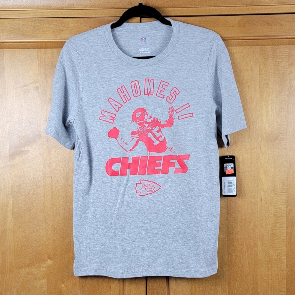 NWT NFL Youth Heather Grey Mahomes Chiefs Football Crew Neck Tee - XL